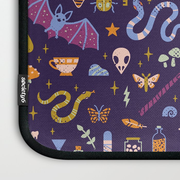 Curio Laptop Sleeve Gallery Image 3