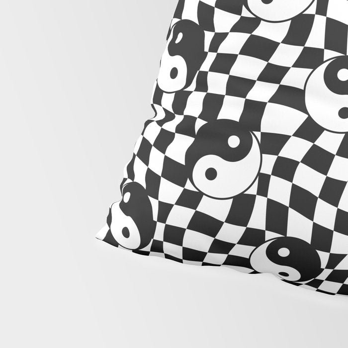 Black and white yin yang checkered pattern Pillow Sham Gallery Image 4