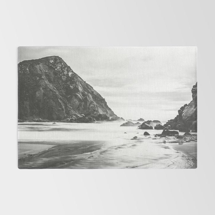 Big Sur Black and White Rug Gallery Image 2