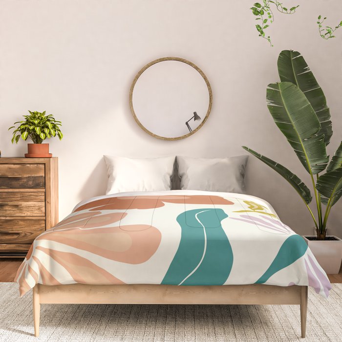 Timeless Petals Comforter Gallery Image 3