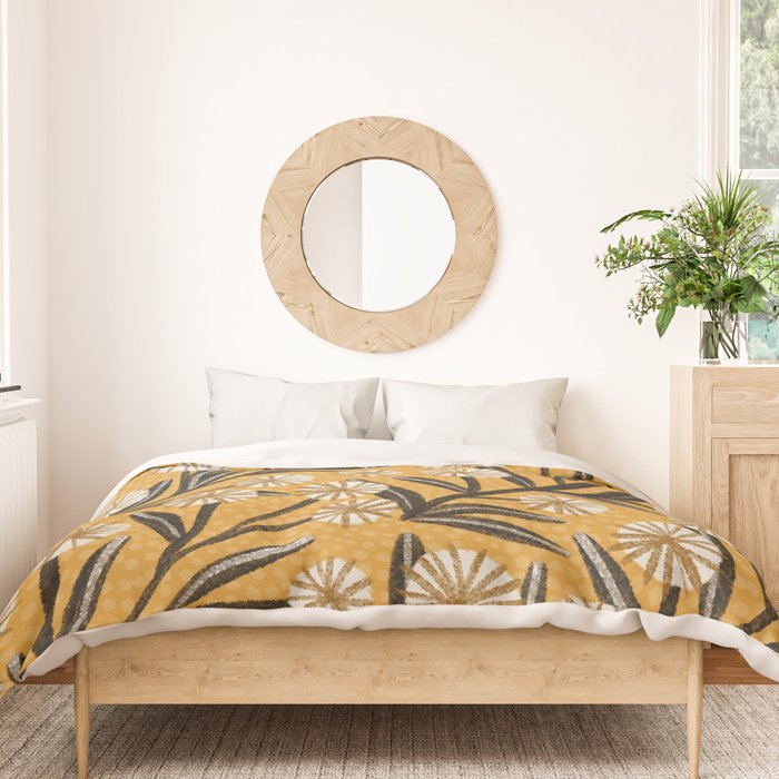 Summer Garden / Yellow & Black Duvet Cover Gallery Image 3