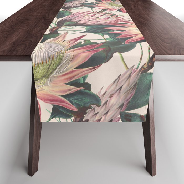 Vintage Garden XVI Table Runner Gallery Image 1