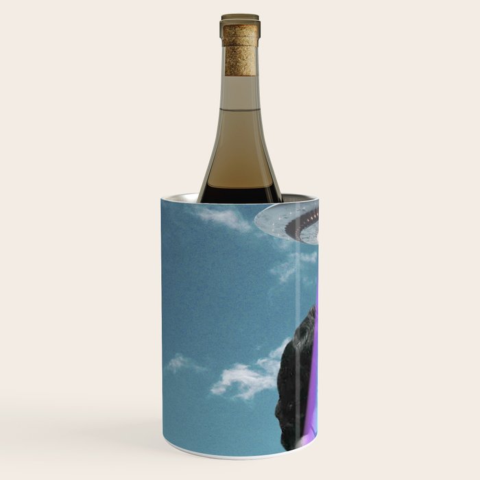 Love is love is love // Pride & UFOs Wine Chiller Gallery Image 2