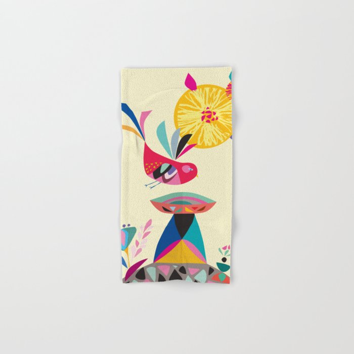 Bird Bath Bath Towel Gallery Image 1