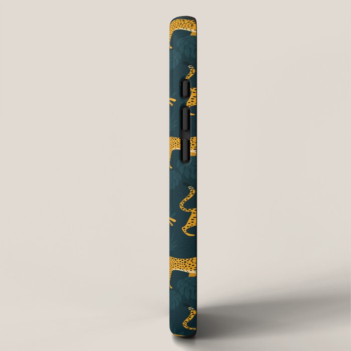 Leopard pattern Black iPhone Case Gallery Image 2