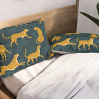 Leopard pattern Black Pillow Sham Gallery Image 2