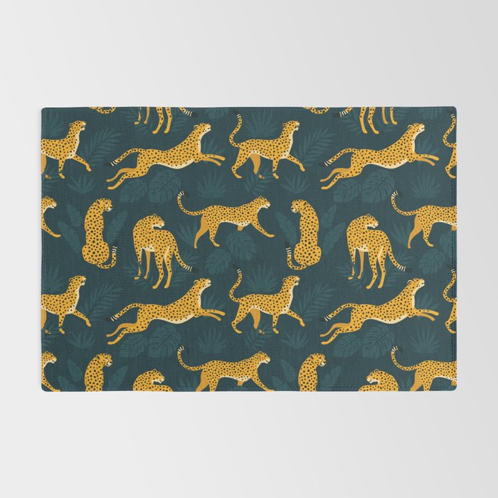 Leopard pattern Black Rug Gallery Image 2