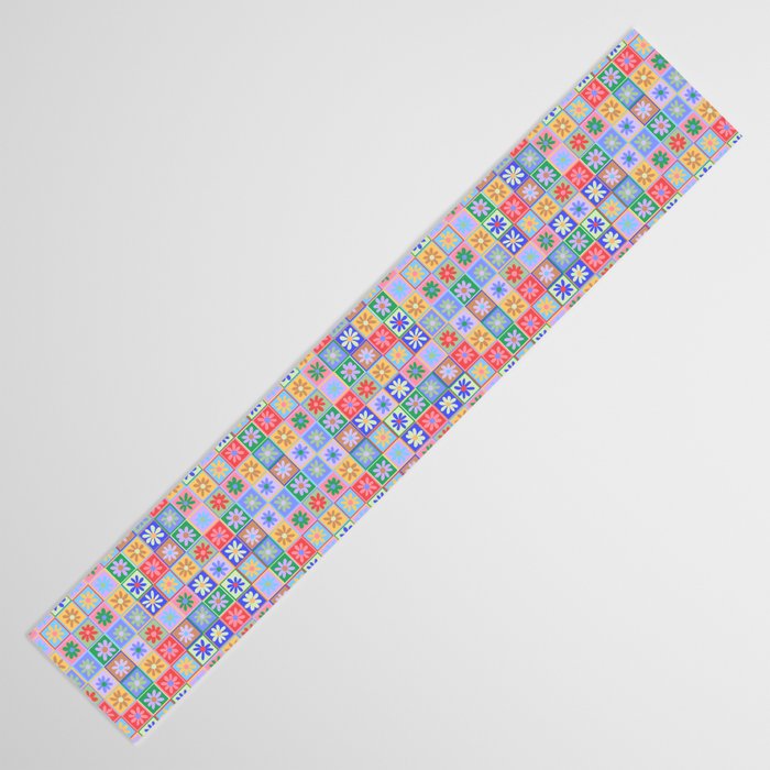 Checkered Flower Pattern  Table Runner Gallery Image 3