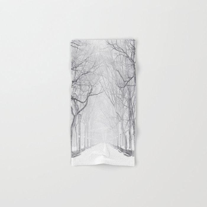 Snowy Park Bath Towel Gallery Image 1