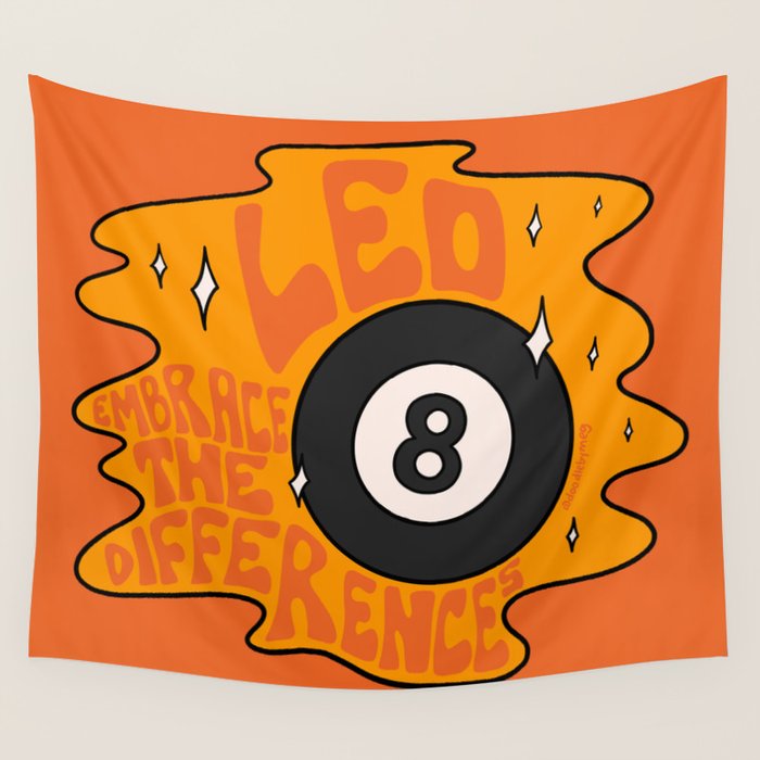 Leo Magic 8 Ball Wall Tapestry Gallery Image 4