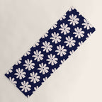 Retro Daisy  Pattern - White and Navy  Yoga Mat Gallery Image 1