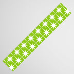 Mid Century Modern Atomic Age Starburst Pattern Lime Green & White Table Runner Gallery Image 3