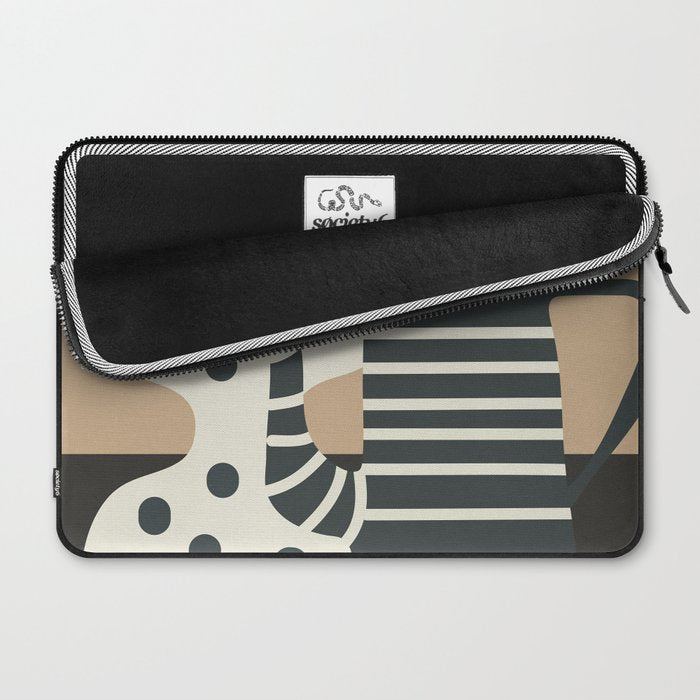 Teapot Garden 8 Laptop Sleeve Gallery Image 2