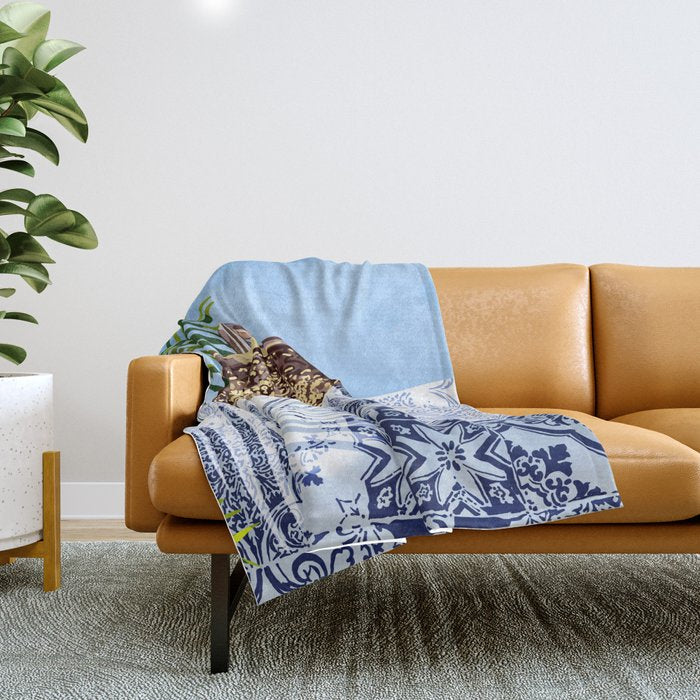 Tropical Shower Throw Blanket Gallery Image 1