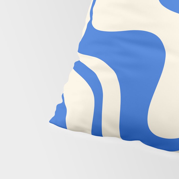 Retro Liquid Swirl Abstract Pattern in Cobalt Blue Cream 3 Pillow Sham Gallery Image 4
