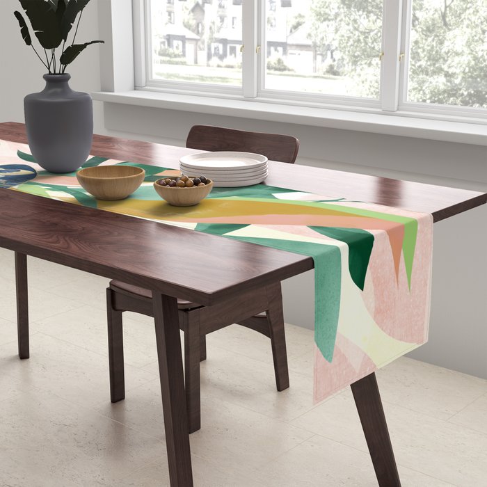 Vintage Vase Abstract Table Runner Gallery Image 2