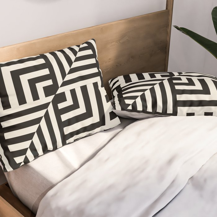 Layers 4 pattern black Pillow Sham Gallery Image 2