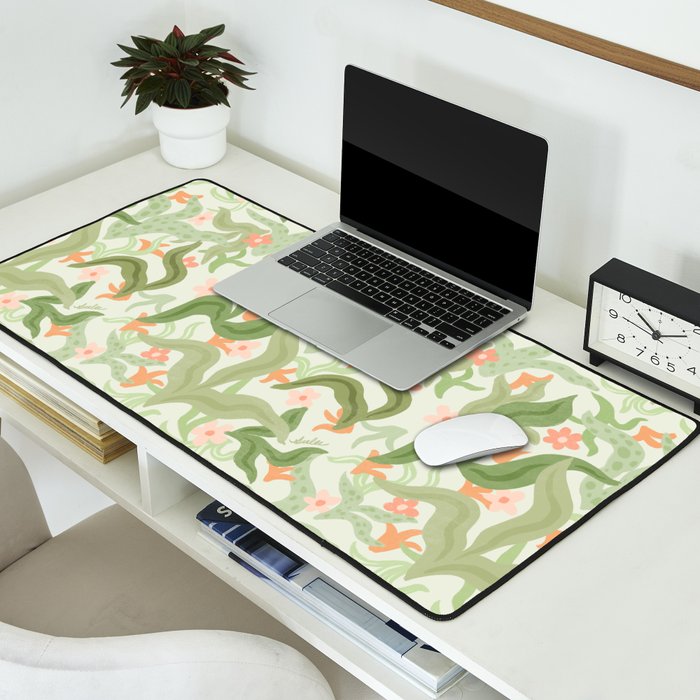 Wavy Plants Pattern Desk Mat Gallery Image 2