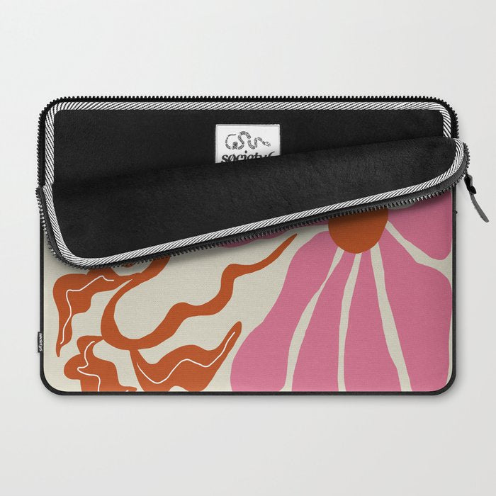 Pink daisy  Laptop Sleeve Gallery Image 2