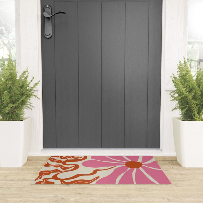 Pink daisy  Welcome Mat Gallery Image 3