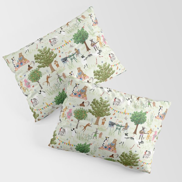 Animals' Garden Party Pillow Sham Gallery Image 3