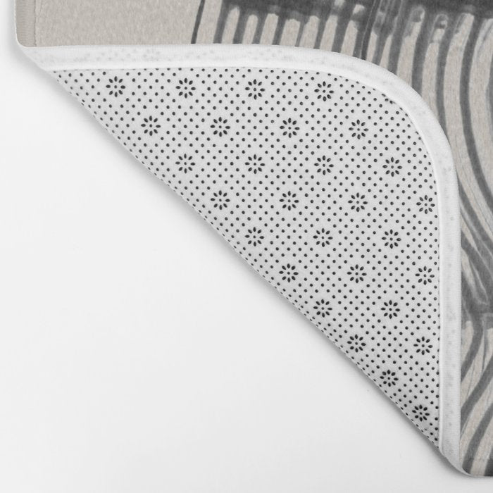 Neutral Minimal Graphic Bath Mat Gallery Image 2