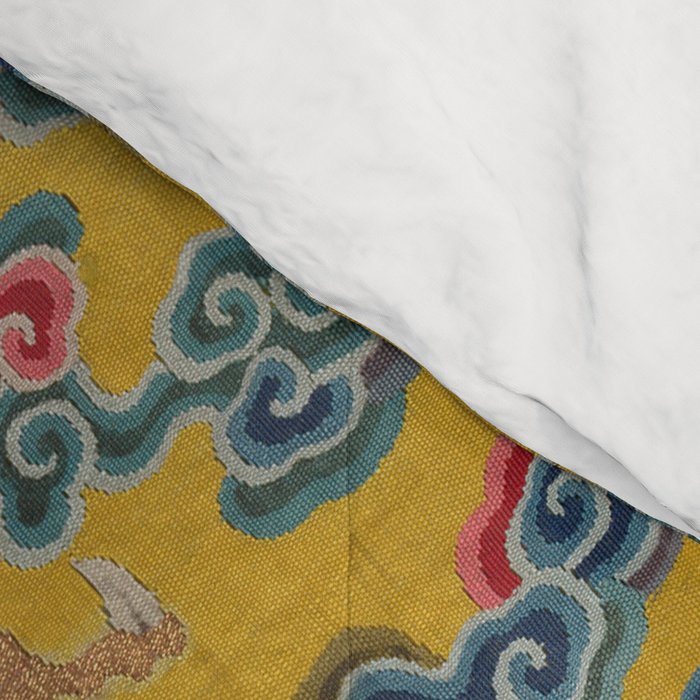 Chinese Dragon Wrapper for the Tapestry Scroll Mingling of Clear and Muddy Water at the Junction of the Jing and Wei Rivers  Comforter Gallery Image 4