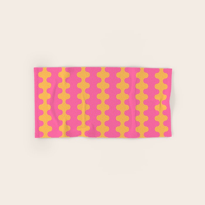 Pop Stripes Wavy Ogee A-Go-Go Pattern in Bright Pink and Yellow Bath Towel Gallery Image 1