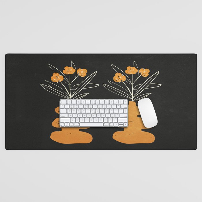 The Golden Vase 01 Desk Mat Gallery Image 1