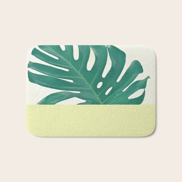 Monstera Dip II Bath Mat Gallery Image 1