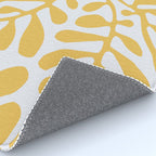 Yellow crawler pattern Rug Gallery Image 4