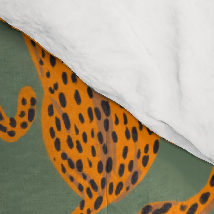 Modern Tigers with red lips illustration  Comforter Gallery Image 4