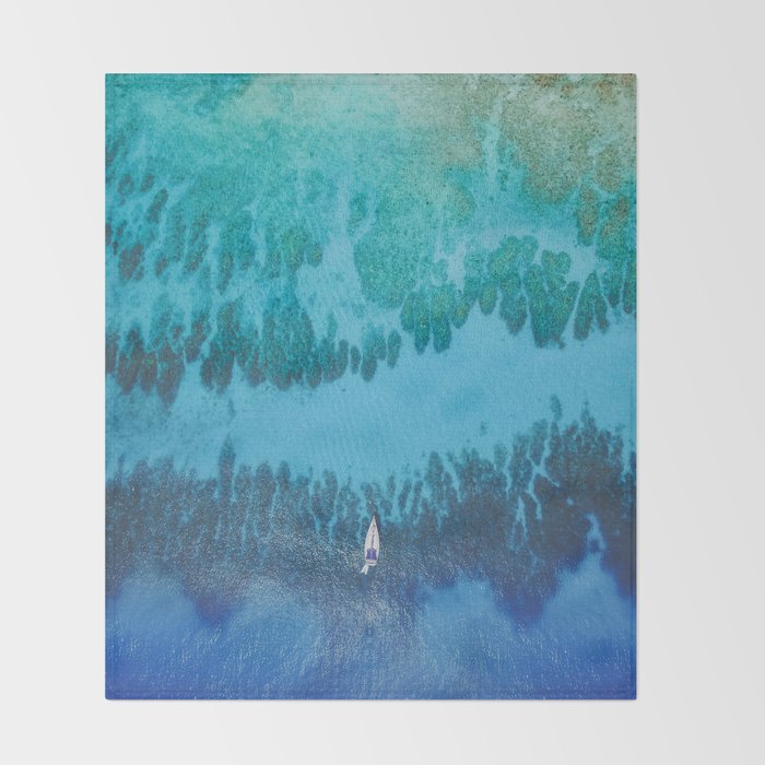 Roatan Island, Honduras Throw Blanket Gallery Image 2