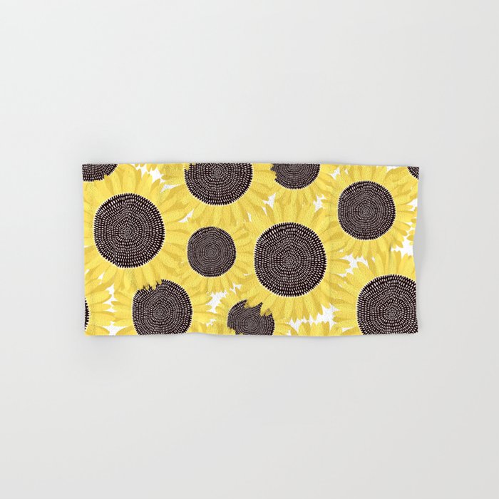 Sunflowers pattern Bath Towel Gallery Image 1