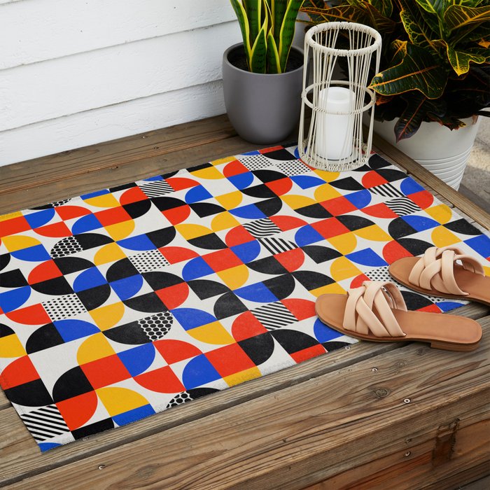 Shape & Pattern Study: Mid-Century Bauhaus Series Outdoor Rug Gallery Image 2