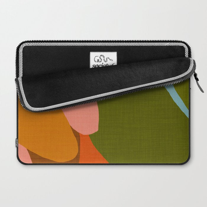 Floria Laptop Sleeve Gallery Image 2