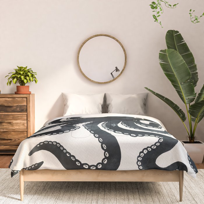 Minoan Octopus - Black Ink Comforter Gallery Image 3