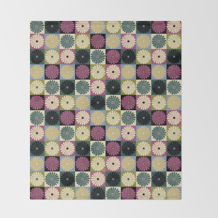 Retro Flowers Check Pattern I Throw Blanket Gallery Image 2