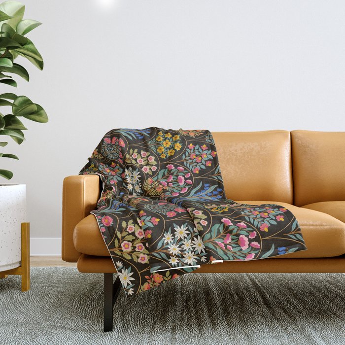Heritage Garden - New Beginnings Throw Blanket Gallery Image 1