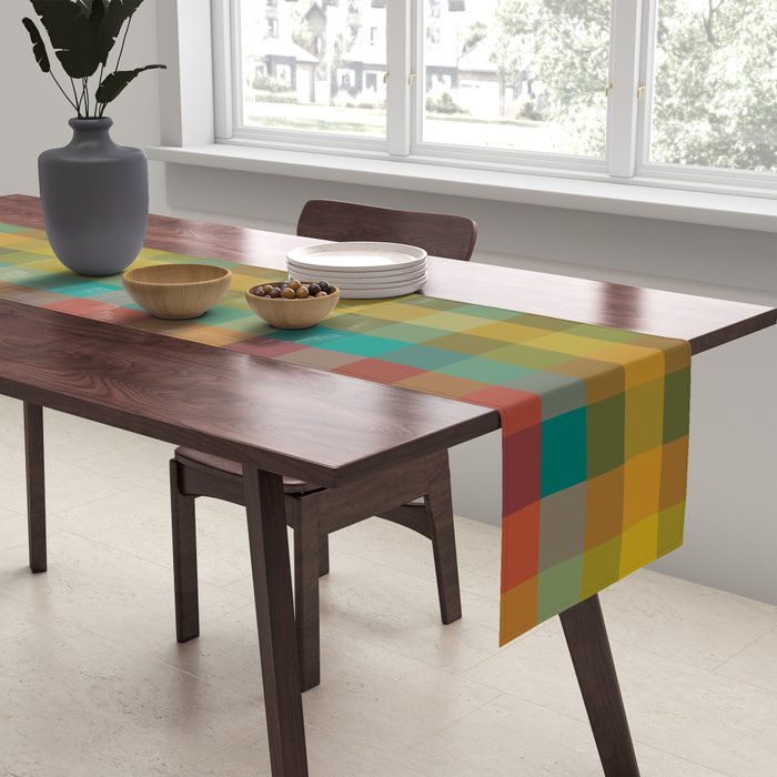 Mid Mod Retro Check Pattern Table Runner Gallery Image 2