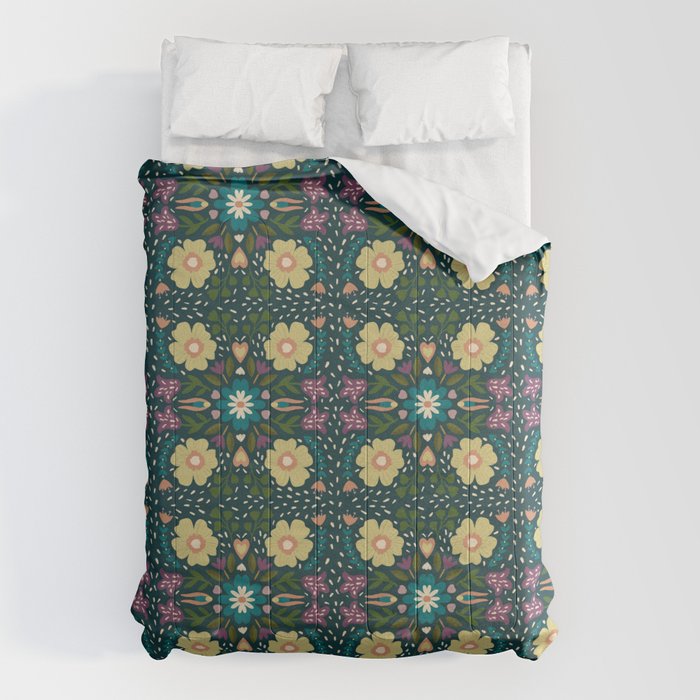 Floral dark Mandala  Comforter Gallery Image 6