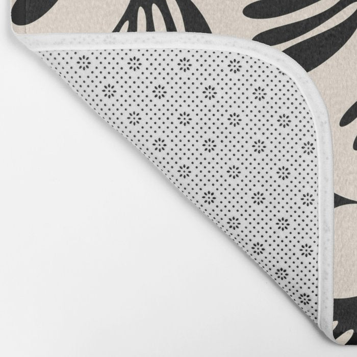 Wispy Leaves Contemporary Pattern in Black and Almond Cream Bath Mat Gallery Image 2