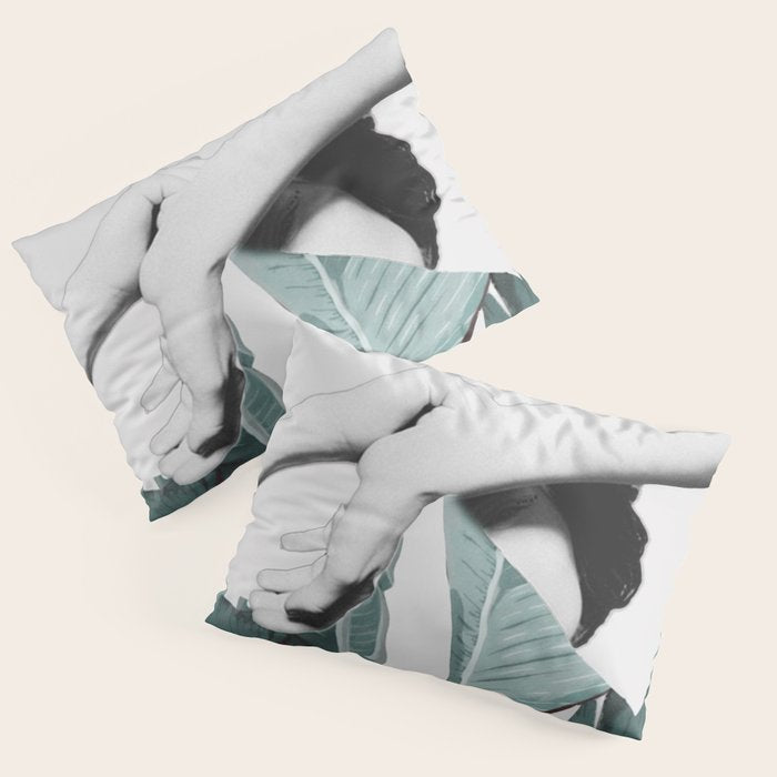 WOMAN 22c Pillow Sham Gallery Image 3