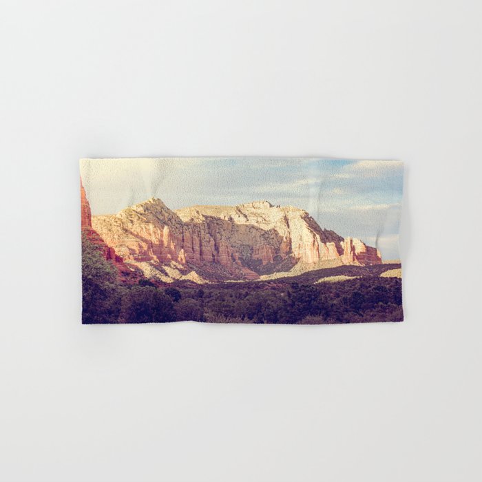 Sunset Over Sedona Bath Towel Gallery Image 1