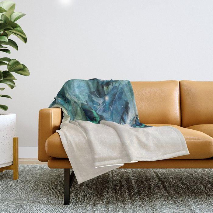 Beautiful Peacock Feathers Throw Blanket Gallery Image 1