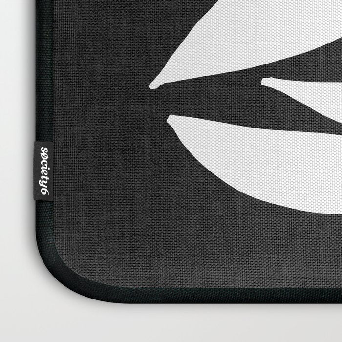 Unique Tulip ii Laptop Sleeve Gallery Image 3