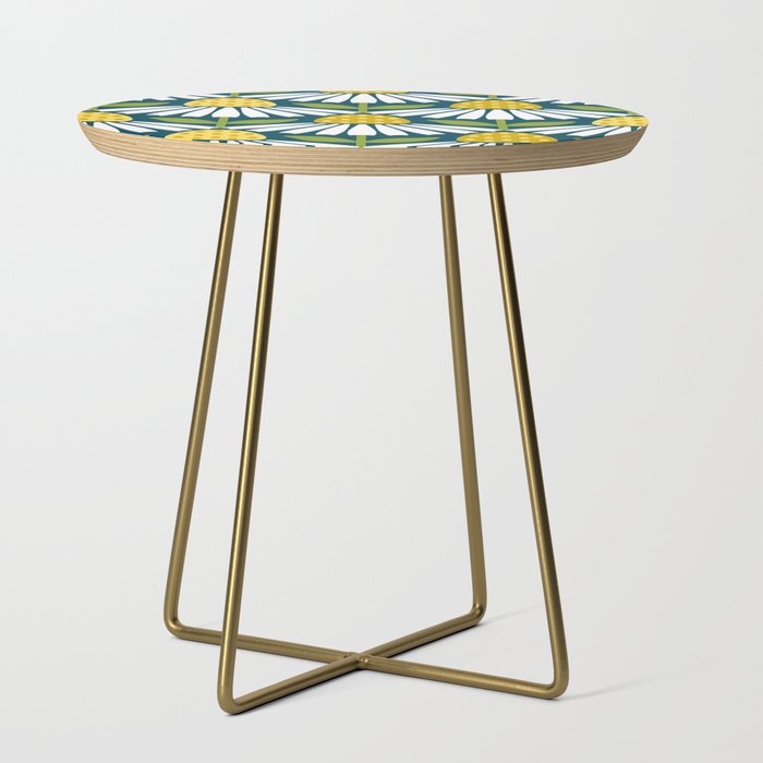 the daisies greet you Side Table Gallery Image 1