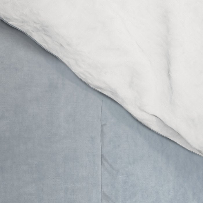 White & Blue Abstract Watercolor Blend Pairs To 2020 Color of the Year Chinese Porcelain PPG1160-6 Comforter Gallery Image 4