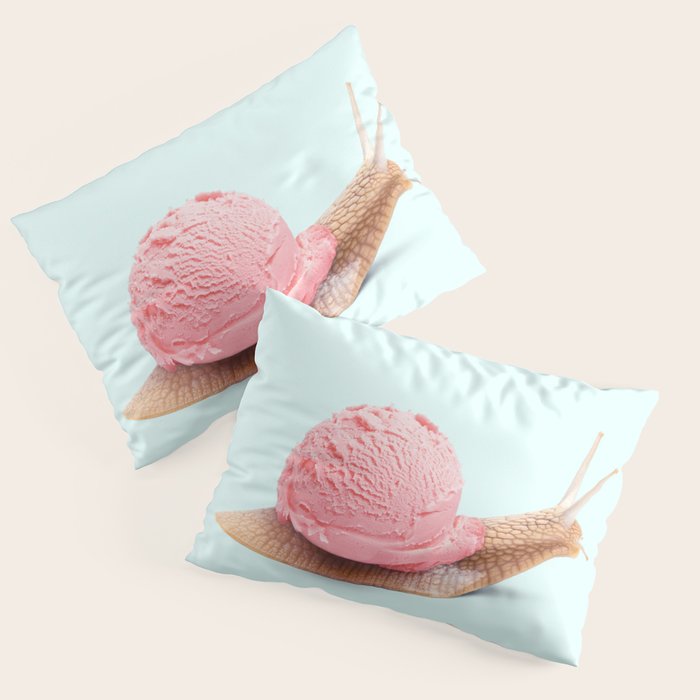 ICE SNAIL Pillow Sham Gallery Image 1