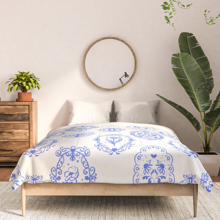 Elegant Blue Victorian Frame with Delicate Flower Comforter Gallery Image 3